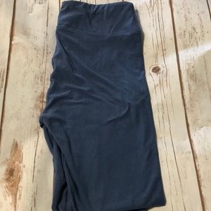 Plus sized lularoe leggings